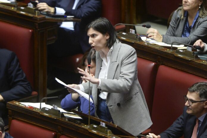 Camera dei deputati, informativa urgente del ministro dei trasporti sulla situazione delle ferrovie e sui presunti sabotaggi