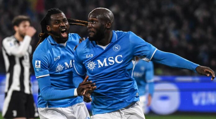 Napoli vince 2-1 in rimonta, primo stop Juve in campionato