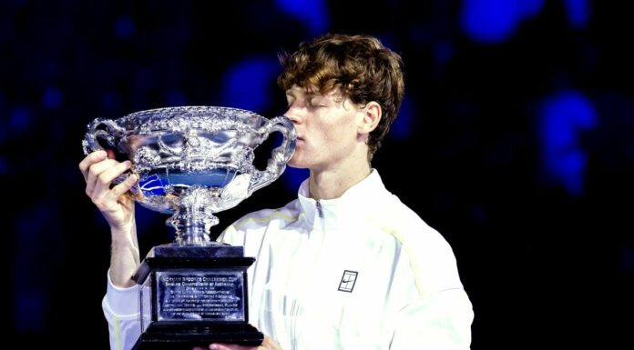 Immenso Sinner, bis a Melbourne e terzo Slam in carriera