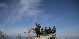 Inizia il rientro dei palestinesi nel nord della Striscia di Gaza