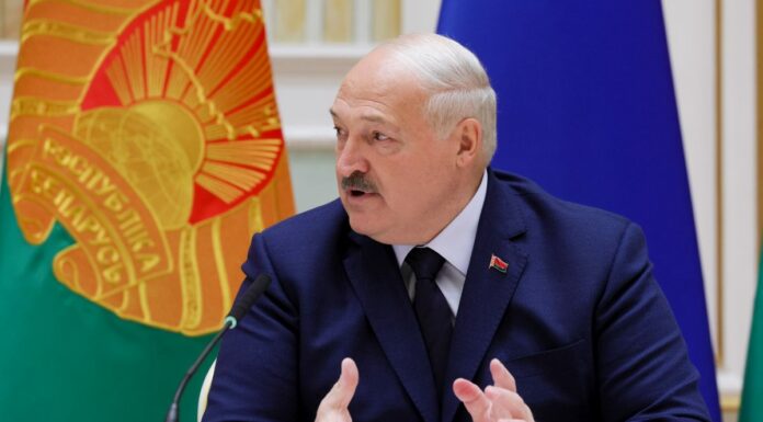 Bielorussia, Lukashenko rieletto presidente per il settimo mandato