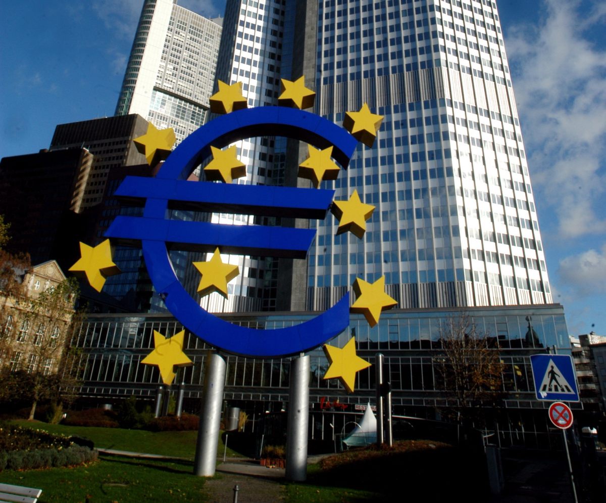 BCE, “prospettive economiche dell’Eurozona offuscate da un’eccezionale incertezza”