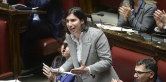 Schlein “Meloni fa la vittima ma non si occupa del Paese”