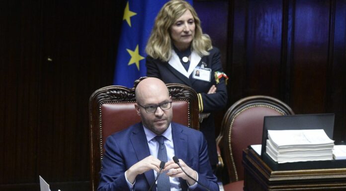 Fontana “Io come un arbitro, quando è bravo scontenta un pò tutti”