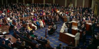 Usa, Mike Johnson rieletto presidente della Camera