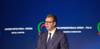 Serbia, Vucic incontra Tajani “Abbiamo sempre avuto il sostegno dell’Italia”