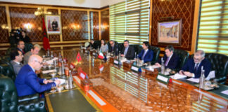 النائب الأول لرئيس مجلس المستشارين المغربي يجري مباحثات مع وفد إيطالي