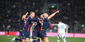 Il Bologna entra in zona Europa, Como battuto 2-0
