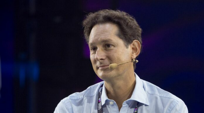 Stellantis vara la nuova riorganizzazione