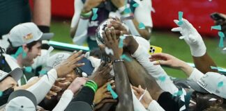 Super Bowl ai Philadelphia Eagles, travolti i Kansas City Chiefs