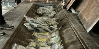 Gioia Tauro, polizia sequestra 137 kg di cocaina