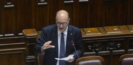 Consenso informato, Mim “La legge non vieta o limita l’educazione al rispetto”