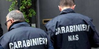 Anziani al gelo in una casa di riposo abusiva nel Catanese, una denuncia