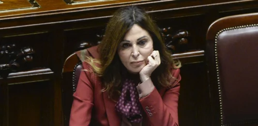 L’appello del ministro Santanchè “Turisti arriveranno anche nei 12-18 mesi successivi alle Olimpiadi, bisogna utilizzare il buon senso”