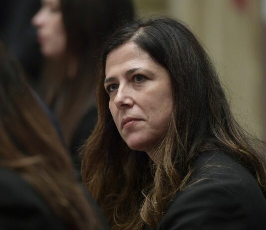 Todde incontra Giorgetti a Roma “Poste basi per accordo su vertenza entrate”