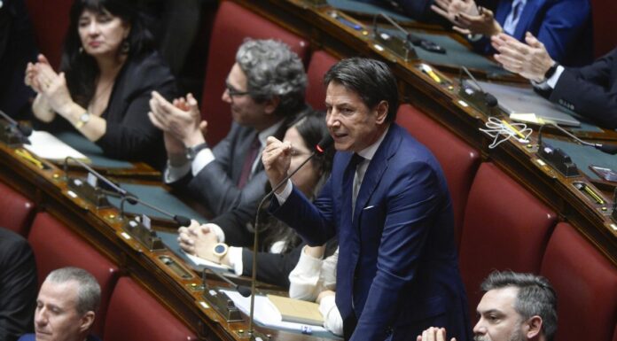 Conte “5 aprile in piazza, non vogliamo Italia in bolletta”