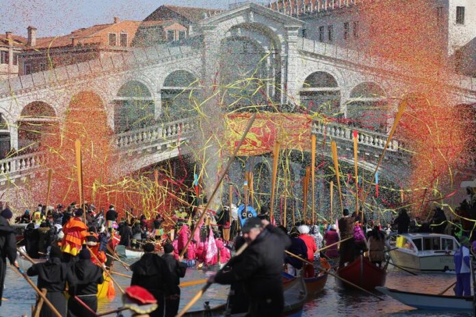 carnevale venezia IPA_Agency_IPA54159595