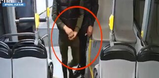 Rapinano giovani spagnoli su autobus e ne accoltellano uno, 4 fermi a Milano