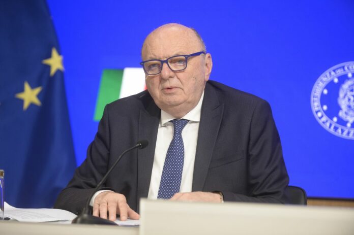 Roma, Palazzo Chigi conferenza stampa al termine del Consiglio dei Ministri su bollette e nucleare