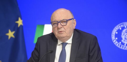 Pichetto “Italia partner proattivo su cooperazione per il clima”