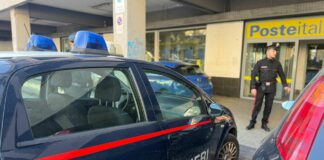 Colpo della banda del buco in ufficio postale a Napoli, ingente il bottino