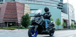 Yamaha presenta il nuovo scooter sportivo XMAX 300