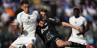 Il Venezia beffa il Como nel recupero, 1-1 al Sinigaglia