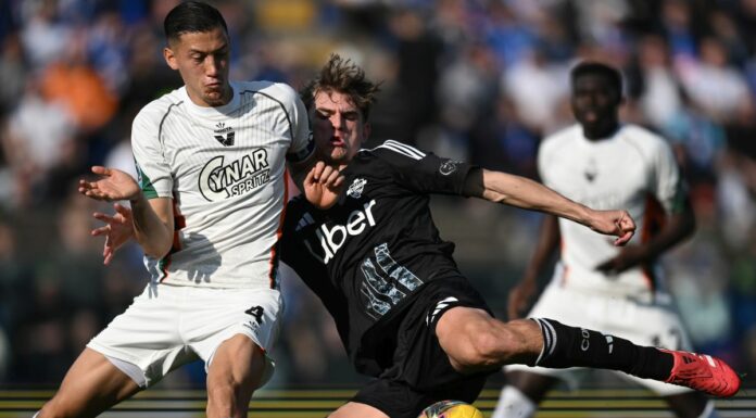 Il Venezia beffa il Como nel recupero, 1-1 al Sinigaglia