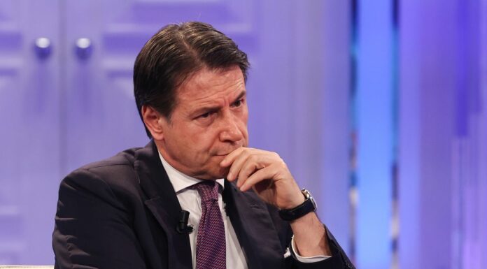 Conte “Con von der Leyen verso un’economia di guerra”