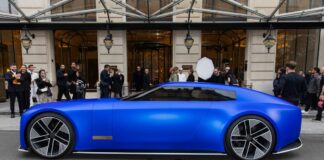 La Jaguar Type 00 avvistata sulle strade di Parigi