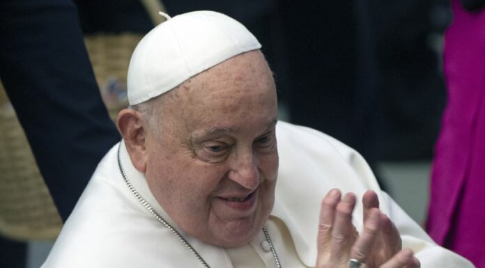 Papa “Sto affrontando un periodo di prova”