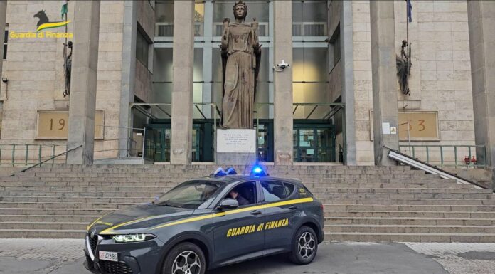 A Catania 11 indagati per frode fiscale, sequestati beni per 4,6 mln