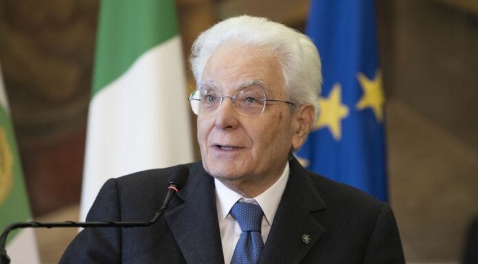 Mattarella “La voce del Papa più che mai necessaria”