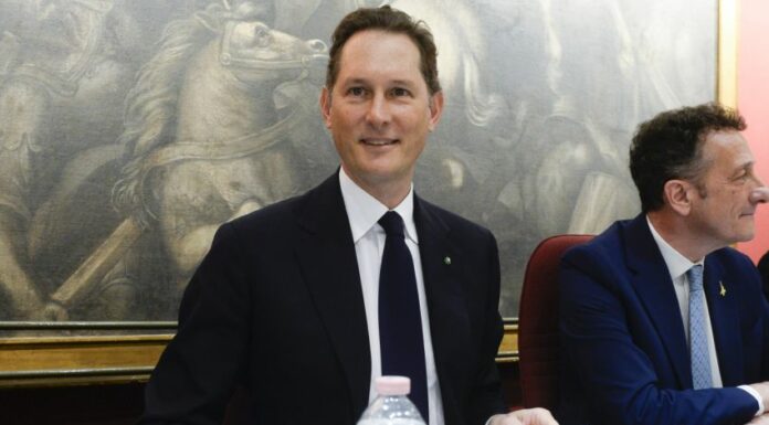 Stellantis, Elkann “L’Italia ricopre un ruolo centrale”