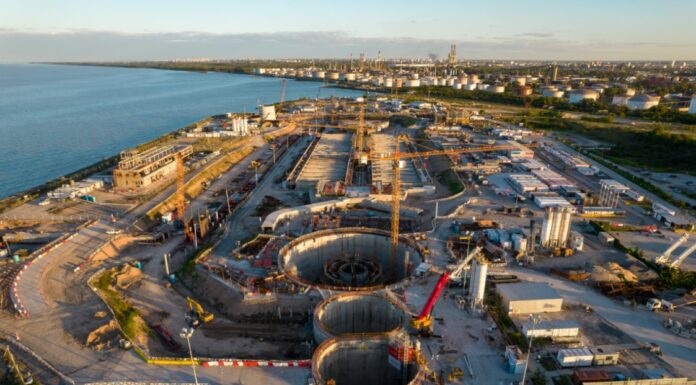 Acqua, 20 milioni di persone servite da impianti di dissalazione Webuild