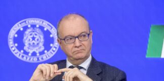 Valditara incontra il Ministro dell’Istruzione del Sudafrica “L’Italia sostiene il dialogo internazionale”