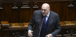 Crosetto “E’ in corso una guerra ibrida pericolosa e sotterranea”