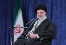 Proseguono nel sangue le proteste in Iran, gli Usa valutano l’attacco. Khamenei “Trump cadrà come tutti i governanti arroganti”