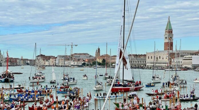 Amerigo Vespucci a Venezia, il saluto della città al veliero della Marina Militare