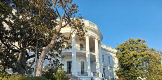 Usa, dazi del 25% ai paesi importatori di petrolio venezuelano