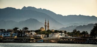 Affonda un sommergibile turistico in Egitto, sei morti tra i passeggeri russi