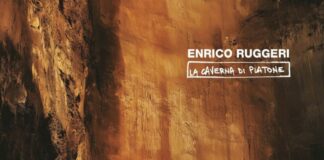 Enrico Ruggeri presenterà live i brani del nuovo album “La caverna di Platone”