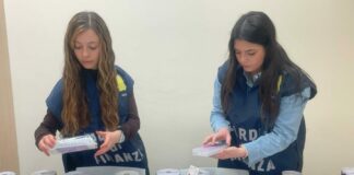 A Bologna sequestrati oltre 150 mila prodotti non sicuri, 21 lavoratori in nero