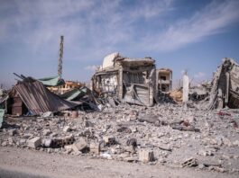 Israele colpisce infrastrutture di Hezbollah a Tiro e nel sud del Libano, 3 morti