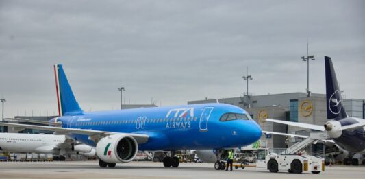 Trasporto aereo, i sindacati annunciano un’intesa sul rinnovo contratto vettori