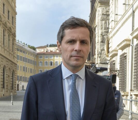 Al via la missione a Washington del sottosegretario di Stato alla Difesa Matteo Perego