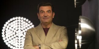 “Dicono di te”, Max Giusti racconta in film su Rai Due la tv “generalista, cinica e autoreferenziale”