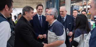 Stellantis, il presidente Elkann e il Cardinale Repole visitano Mirafiori