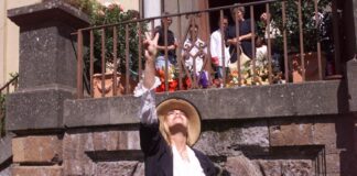 E’ morta Nadia Cassini, l’attrice icona della commedia sexy all’italiana aveva 76 anni