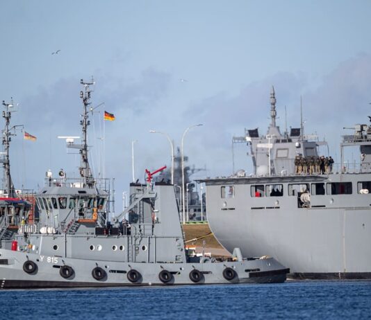 La missione aeronavale europea Operazione Irini intensifica il monitoraggio nel Mediterraneo centrale